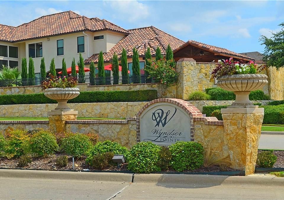 1st image of 6087 Norwood Dr