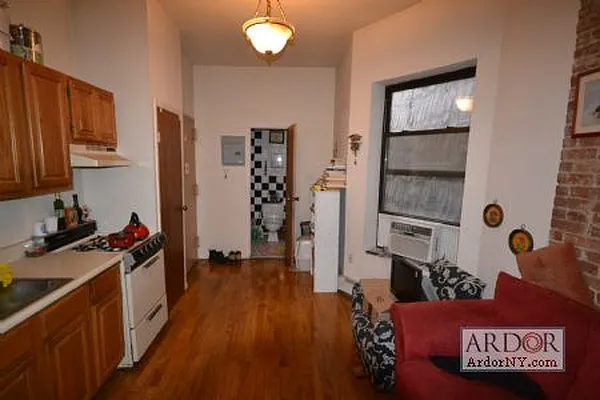 Rented by ArdorNY | media 16