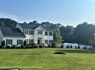 21 Monarch Ln, Freehold, NJ 07728