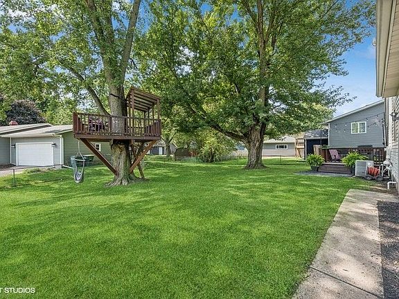 4th image of 2202 Shallowford Dr