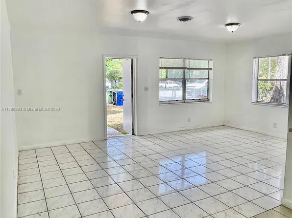 1624 NW 8th Ave #A, Fort Lauderdale, FL 33311