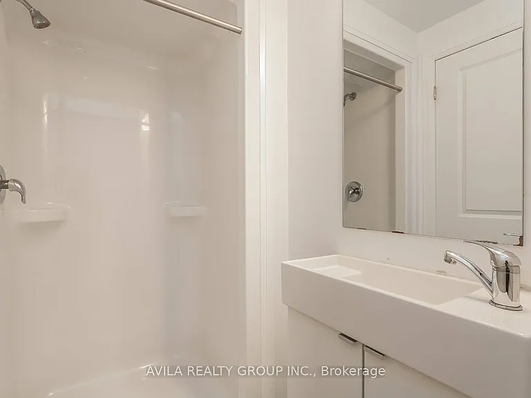 1900 Simcoe St N #615 — Photo 9