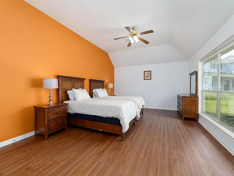 7919 Quail Meadow Dr — Photo 16