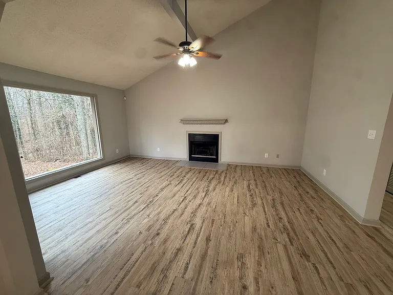 5410 Raintree Trce — Photo 6