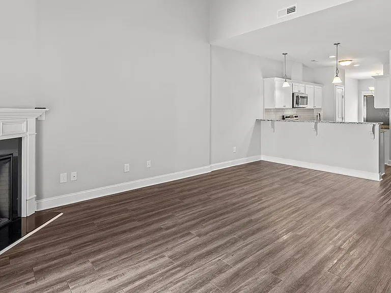 1815 Fox Den Way #1 — Photo 8