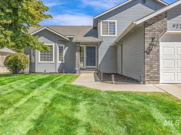 922 E Moose St, Meridian, ID 83646