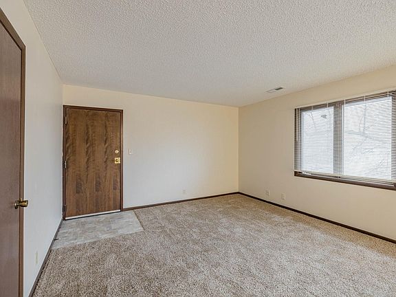2nd image of 2501 E St #6
