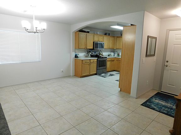 5th image of 2624 S 84th Gln