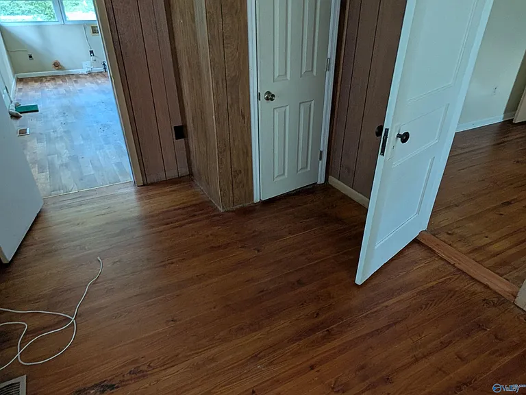 665 Cave Spring Rd — Photo 10