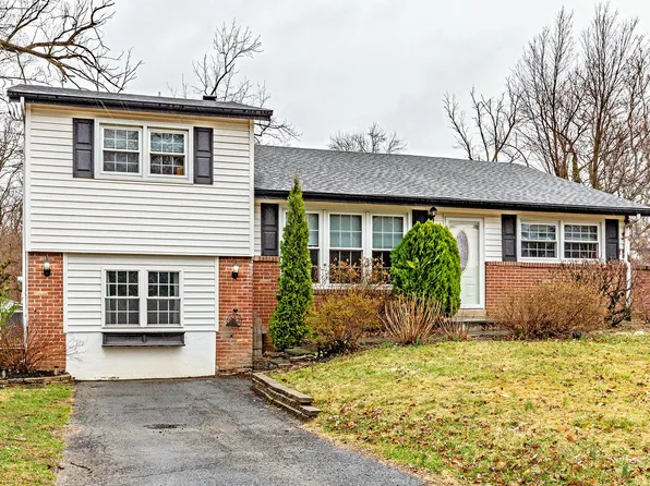 1 Wordsworth Dr, Wilmington, DE 19808