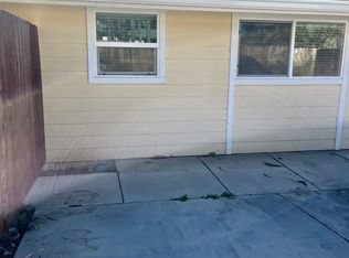 839 Knoll Park Ln, Fallbrook, CA 92028