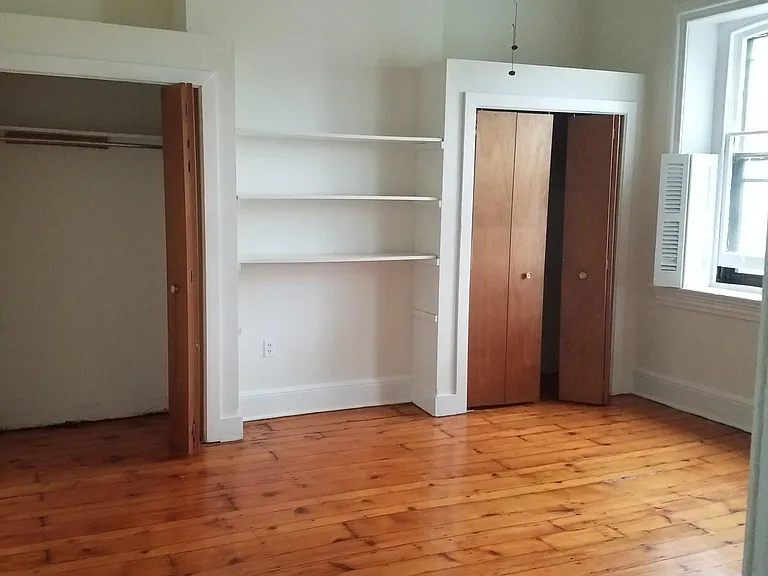 4112 Spruce St #10 — Photo 3