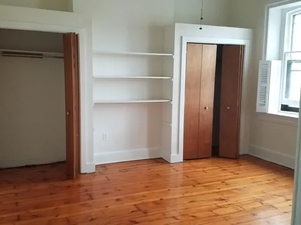 4112 Spruce St APT 10, Philadelphia, PA 19104