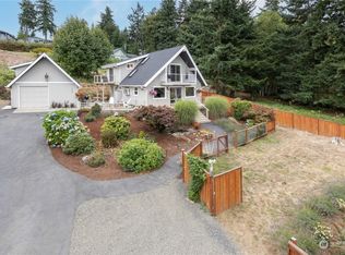 760 Thorndyke Rd, Port Ludlow, WA 98365