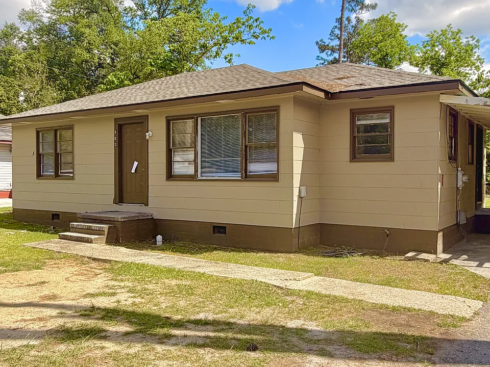 803 Lausanne Dr