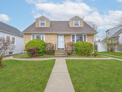 2619 Alice Avenue, Bellmore, NY, 11710