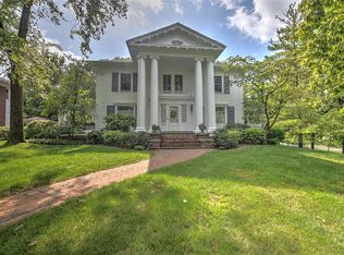 275 N Park Pl, Decatur, IL 62522