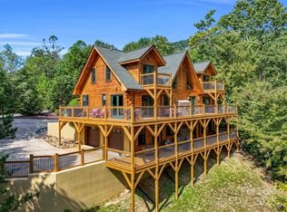219 Highland Hts, Lake Lure, NC 28746