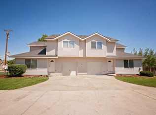 222 SE 10th St, Hermiston, OR 97838