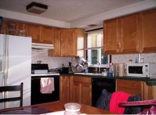 6 Jamieson St, Springvale, ME 04083