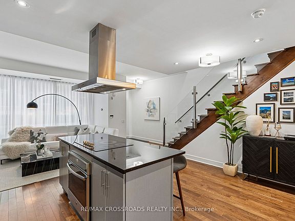 4th image of 116 George St #107