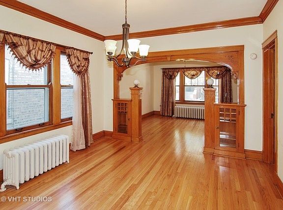 3rd image of 2445 Elmwood Ave