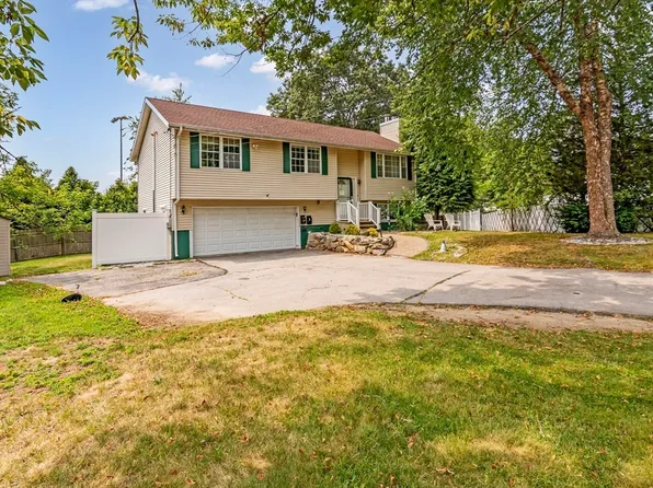 156 Mount Vernon St, Lawrence, MA 01843