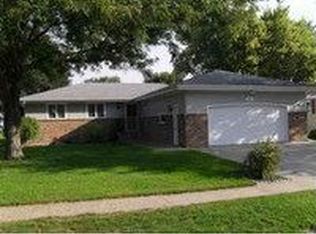 802 Volkman Dr, Norfolk, NE 68701