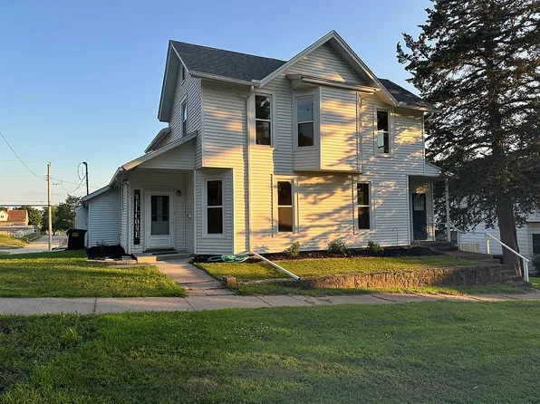 616 10th Ave, Fulton, IL 61252