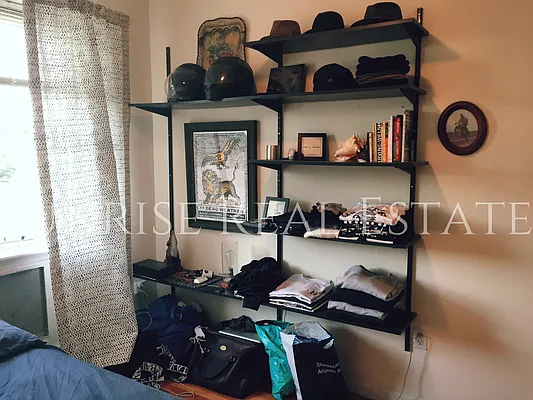 Rented by Sunrise Real Estate | media 52