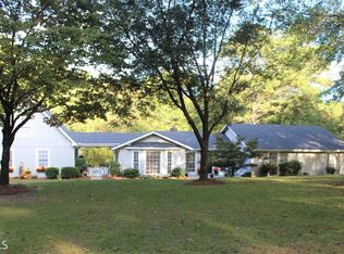 2794 Ozora Church Rd, Loganville, GA 30052