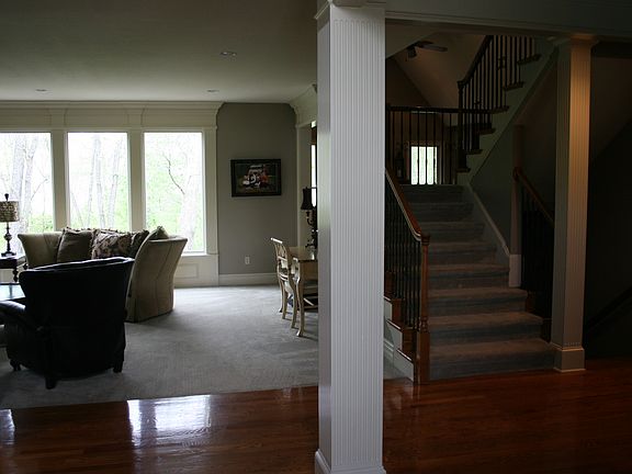 5th image of 4907 Steeplechase Dr