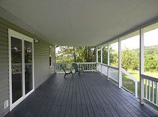 2292 Sams Rd, Albany, OH 45710