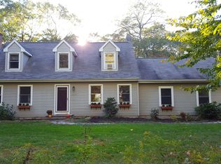 407 Forsyth Rd, Salem, CT 06420