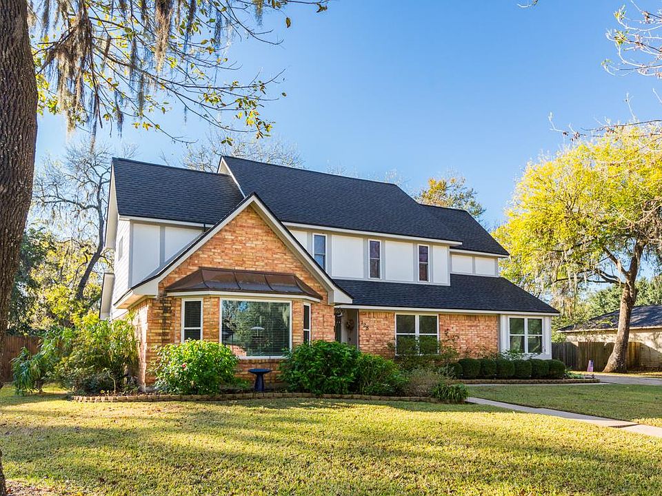 1st image of 128 White Oak Dr