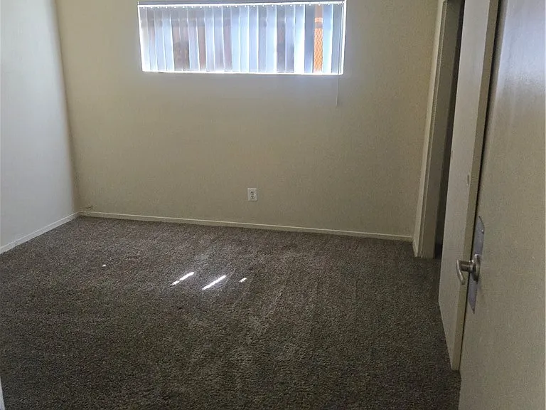 1388 E Desert Inn Rd #2 — Photo 14
