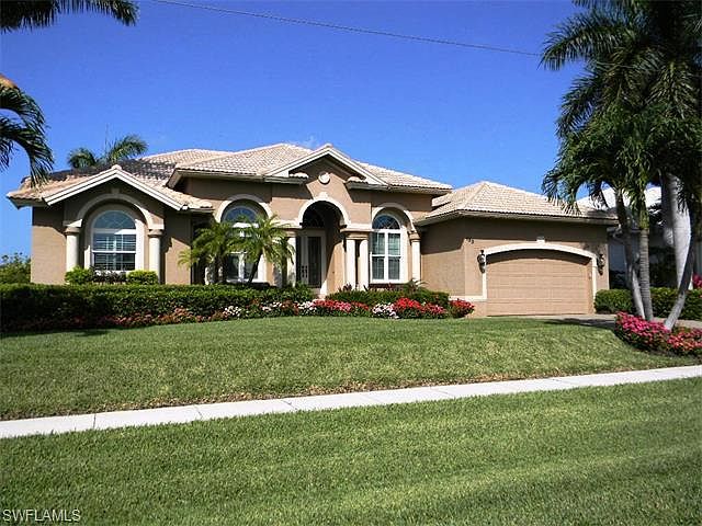 1st image of 180 Copperfield Ct