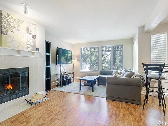 3rd image of 300 N 130th St Unit 1102