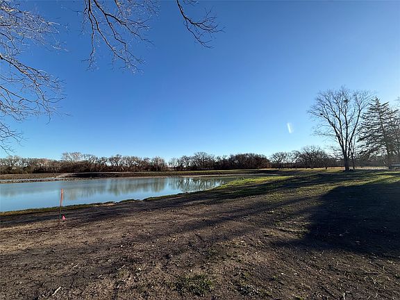 3rd image of Fm 1827