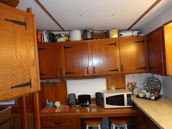 kitchen counter tops