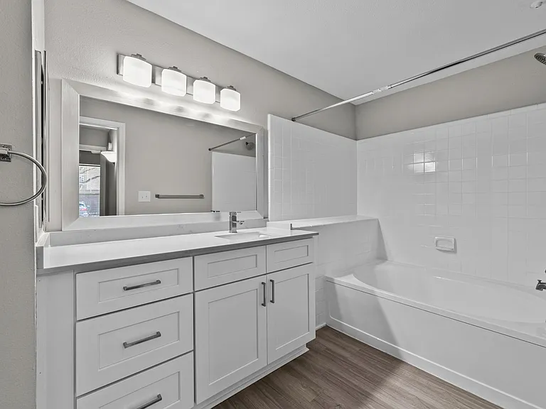 Townhomes of Bent Tree — Photo 8