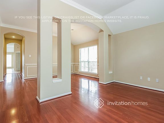 3rd image of 640 Willowwood Trl