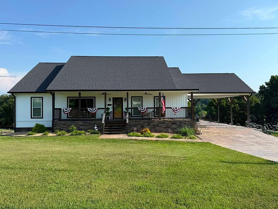 1st image of 208 Riviera Dr