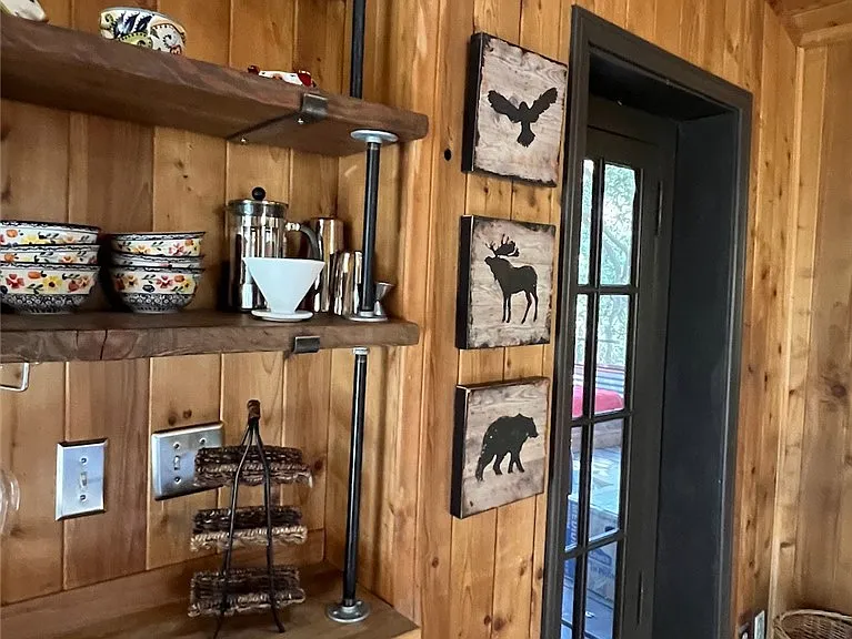456 S Skyline Dr — Photo 12