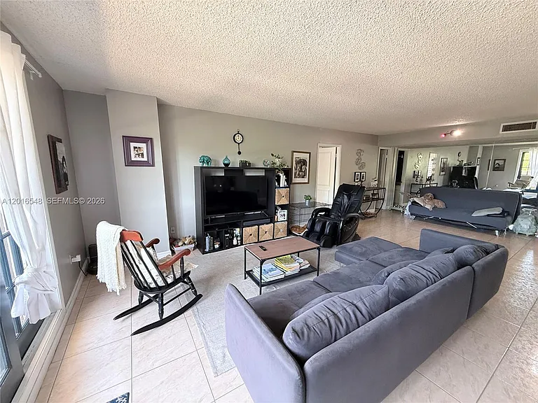 110 Salamanca Ave #PENTHOUSE — Photo 27