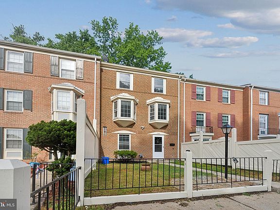 2nd image of 7946 Central Park Cir