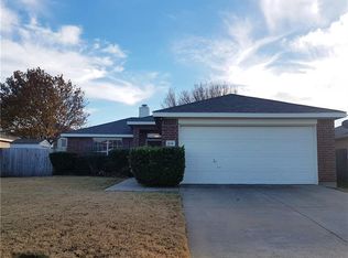 616 Mustang Ct, Little Elm, TX 75068