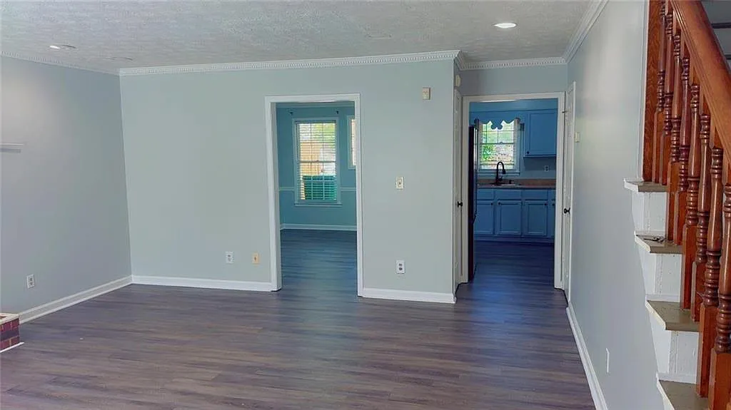 2 bed, 2.5 bath, 1360 sqft, $1,795 — Photo 3