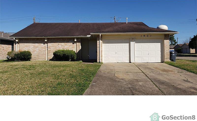 1st image of 1951 Ripple Creek Dr