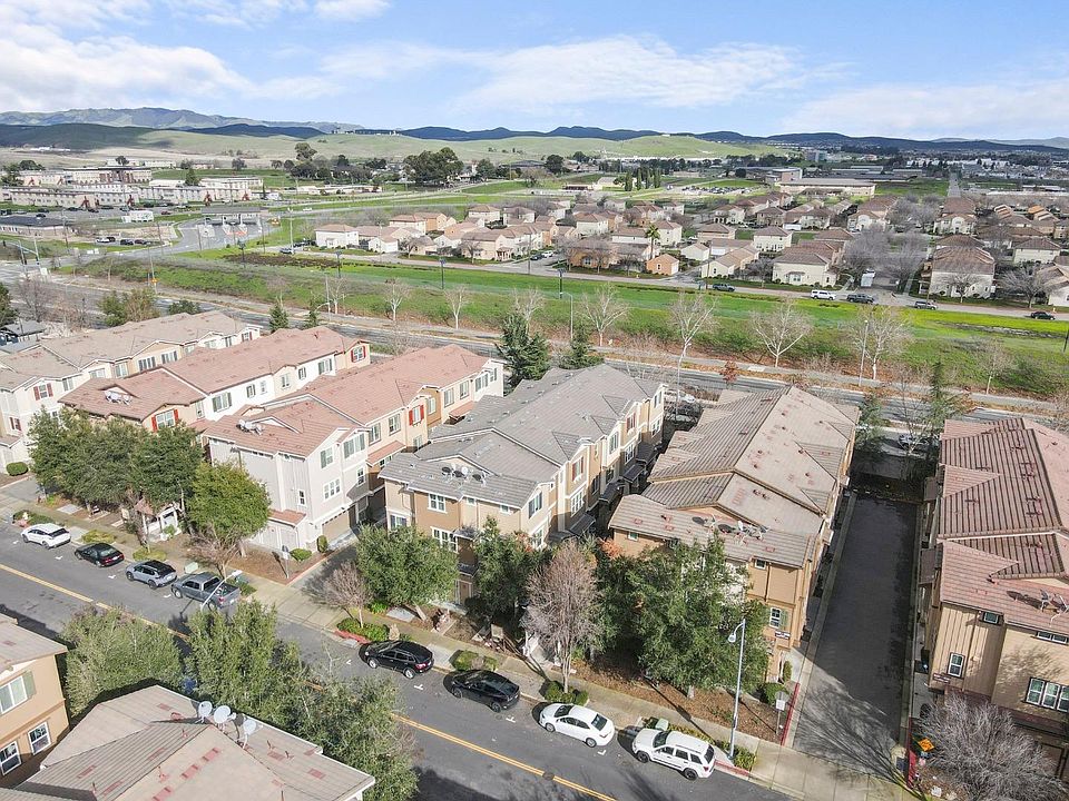 1st image of 6675 S Mariposa Ln